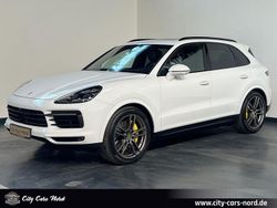 Weiß Gebraucht 2018 Porsche Cayenne S Chrono SUV | 48.499 €