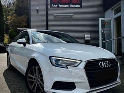 Weiß Gebraucht 2019 Audi A3 Sport Limousine | 15.600 € (Guter Preis)