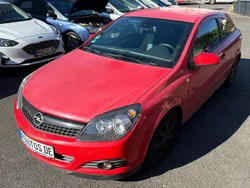 Rot Gebraucht 2005 Opel Astra Limousine | 1.489 € (Fairer Preis)