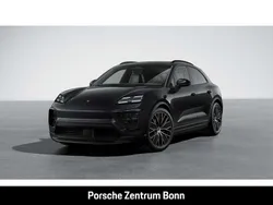 Tiefschwarzmetallic Neu 2025 Porsche Macan SUV | 103.363 € (Guter Preis)