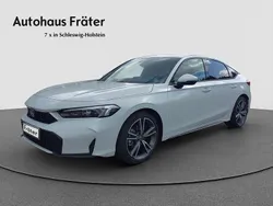Weiß Neu 2025 Honda Civic Advance Limousine | 36.980 € (Etwas zu teuer)