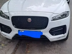 Weiß Gebraucht 2017 Jaguar F-Pace R-Sport SUV | 21.000 € (Teuer)