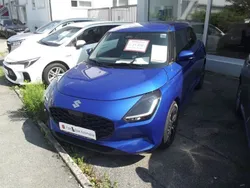 Blau Neu 2025 Suzuki Swift Comfort+ Limousine | 20.750 €