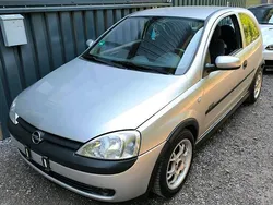 Silber Gebraucht 2001 Opel Corsa Kleinwagen | 2.399 € (Teuer)