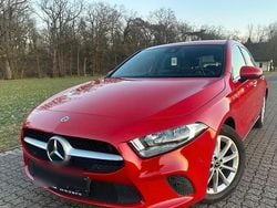 Rot Gebraucht 2019 Mercedes A180 Premium Limousine | 23.200 € (Etwas zu teuer)