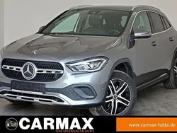 Mountaingrau met. (metallic) Gebraucht 2022 Mercedes GLA200 SUV | 30.900 € (Guter Preis)