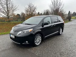 Schwarz Gebraucht 2014 Toyota Sienna Van / Kleinbus | 27.960 €