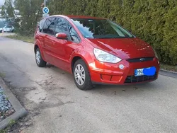 Rot Gebraucht 2025 Ford S-MAX S Van / Kleinbus | 3.100 €