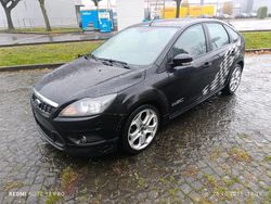 Schwarz Gebraucht 2009 Ford Focus Limousine | 1.699 € (Superpreis)