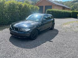 Schwarz Gebraucht 2010 BMW 116 Kleinwagen | 5.500 € (Teuer)