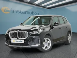 Schwarz Gebraucht 2024 BMW iX1 SUV | 39.749 € (Guter Preis)