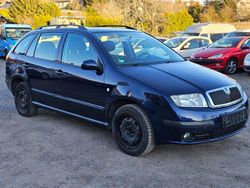 Blau Gebraucht 2008 Skoda Fabia Kleinwagen | 950 € (Superpreis)