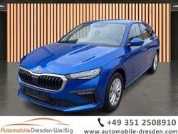 Raceblau metallic Gebraucht 2025 Skoda Scala Selection Kleinwagen | 22.880 € (Fairer Preis)
