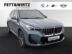Cape york grün metallic Gebraucht 2024 BMW X1 Comfort Edition SUV | 44.328 € (Etwas zu teuer)