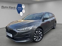 Magneticgrau (metallic) Gebraucht 2025 Ford Focus Titanium Kombi | 21.890 € (Superpreis)