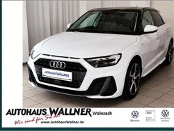 Weiß Gebraucht 2022 Audi A1 Sportback S-Line Kleinwagen | 25.890 € (Fairer Preis)