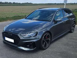 Grau Gebraucht 2021 Audi RS4 Kombi | 58.990 € (Superpreis)