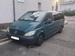 Grün Gebraucht 2007 Mercedes Vito Van / Kleinbus | 7.000 €