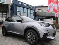 Grau Gebraucht 2022 Peugeot e-2008 GT SUV | 17.800 € (Fairer Preis)