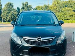 Schwarz Gebraucht 2013 Opel Zafira Van / Kleinbus | 4.000 €