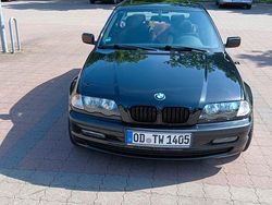 Schwarz Gebraucht 2001 BMW 316 Sport Line Limousine | 2.650 € (Etwas zu teuer)