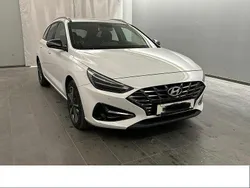 Weiß Gebraucht 2021 Hyundai i30 Edition 30+ Kombi | 15.870 € (Fairer Preis)