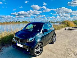 Schwarz Gebraucht 2016 Smart ForTwo Coupé Brabus Xclusive Coupé | 19.999 € (Teuer)