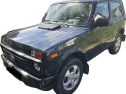 Grün Gebraucht 2018 Lada niva SUV | 10.980 € (Superpreis)