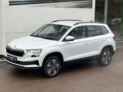 Weiß Gebraucht 2022 Skoda Karoq Tour SUV | 23.550 € (Fairer Preis)