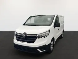 Arktisweiß Gebraucht 2024 Renault Trafic Komfort Van | 26.882 €