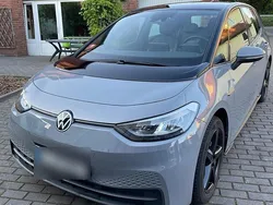 Grau Gebraucht 2021 VW ID.3 Pure Kleinwagen | 19.500 € (Fairer Preis)