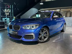 Blau Gebraucht 2017 BMW M140 M Sport Limousine | 29.990 € (Superpreis)