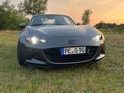 Grau Gebraucht 2021 Mazda MX5 Cabrio | 26.000 € (Fairer Preis)