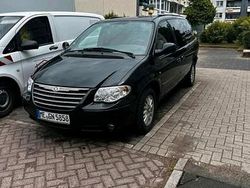 Schwarz Gebraucht 2004 Chrysler Grand Voyager Limited Van / Kleinbus | 2.800 € (Guter Preis)