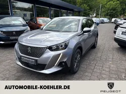 Grau artense Gebraucht 2021 Peugeot e-2008 Active SUV | 16.940 € (Guter Preis)