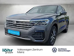 Siliziumgrau metallic Gebraucht 2021 VW Touareg Atmosphere SUV | 43.440 € (Superpreis)