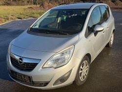 Silber Gebraucht 2011 Opel Meriva Edition Van / Kleinbus | 3.950 € (Guter Preis)