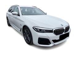 Weiß Gebraucht 2022 BMW 530e M Sport Limousine | 28.627 € (Guter Preis)