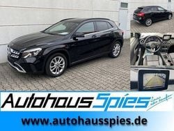 Nachtschwarz unilack Gebraucht 2018 Mercedes GLA180 Style SUV | 16.990 € (Fairer Preis)