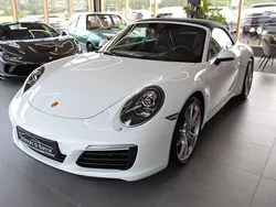 Weiß Gebraucht 2018 Porsche 911 Carrera Cabriolet Cabrio | 104.990 € (Fairer Preis)