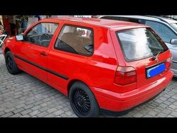 Rot Gebraucht 1997 VW Golf III Kleinwagen | 1.400 € (Guter Preis)