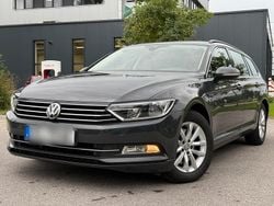 Grau Gebraucht 2018 VW Passat Kombi | 12.700 € (Fairer Preis)