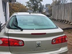 Gelb Gebraucht 2005 Renault Laguna II Limousine | 2.300 € (Etwas zu teuer)