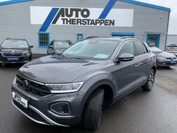 Grau Gebraucht 2023 VW T-Roc Move SUV | 22.690 € (Fairer Preis)