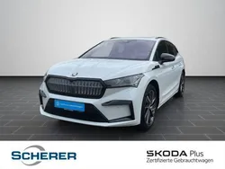 Moonweiß perleffekt Gebraucht 2022 Skoda Enyaq iV SportLine SUV | 35.650 € (Fairer Preis)