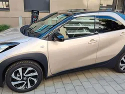 Beige Gebraucht 2024 Toyota Aygo Team Kleinwagen | 15.290 € (Fairer Preis)