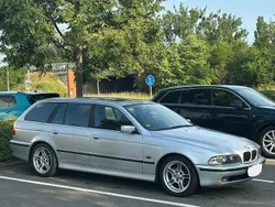 Silber Gebraucht 2000 BMW 523 Kombi | 13.000 €