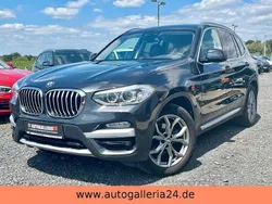Grau Gebraucht 2018 BMW X3 xLine SUV | 18.300 €