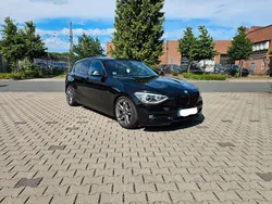 Schwarz Gebraucht 2011 BMW 118 Urban Line Kleinwagen | 9.500 € (Etwas zu teuer)
