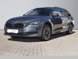 Graphitegrau metallic Gebraucht 2024 Skoda Octavia Selection Kombi | 26.870 € (Superpreis)